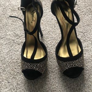 Platform stiletto sandal, worn once